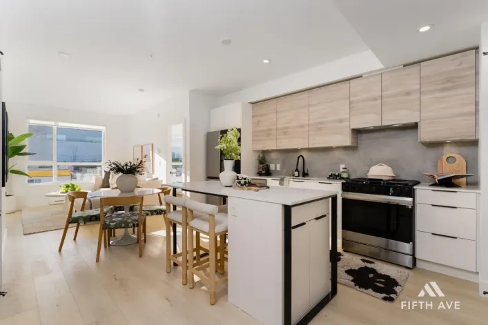 206 30494 CARDINAL AVENUE, Abbotsford