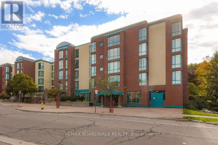 206 - 330 CENTRUM BOULEVARD, Ottawa