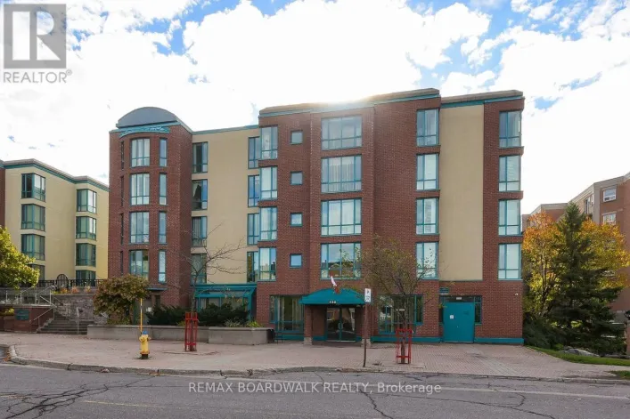 206 - 330 CENTRUM BOULEVARD, Ottawa