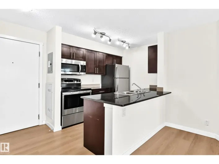 Apartment for sale: #206 3315 JAMES MOWATT TR SW, Edmonton