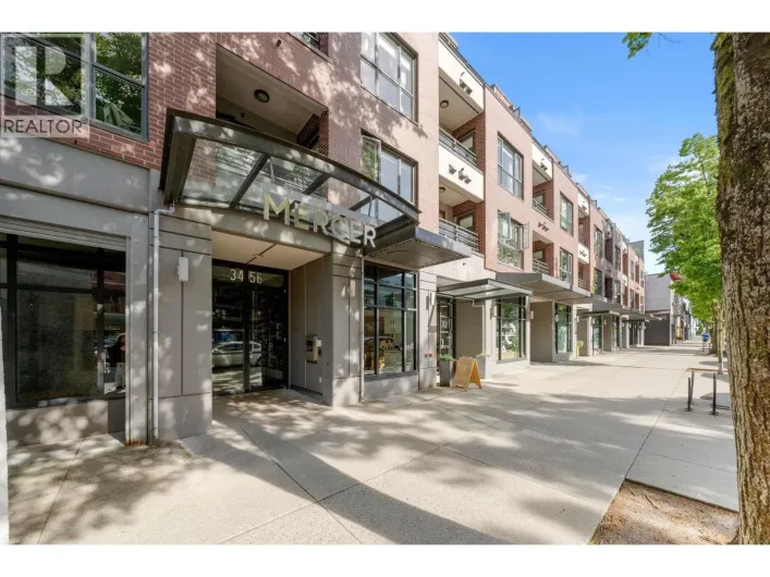 206 3456 COMMERCIAL STREET, Vancouver