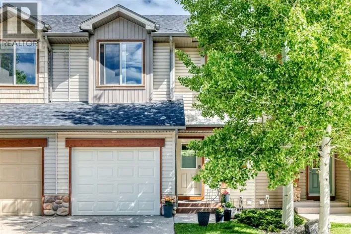 206, 413 River Avenue, Cochrane