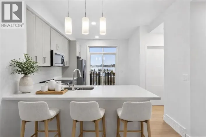 206, 437 Alpine Avenue SW, Calgary