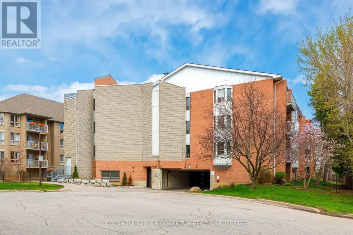 206 - 6 NIAGARA STREET, Grimsby