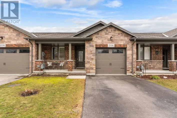 206 BENNETT STREET E, Goderich)