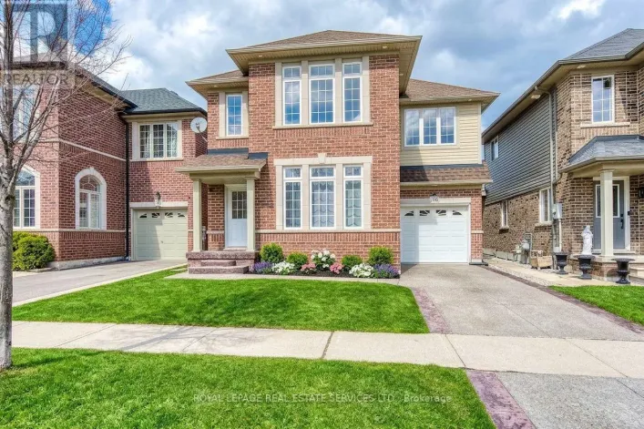 206 BRIGADOON DRIVE, Hamilton