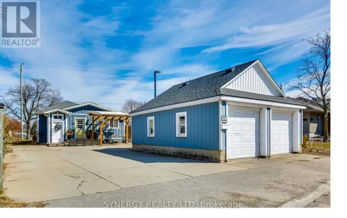 206 CARADOC STREET S, Strathroy-Caradoc