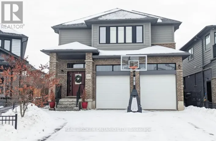 206 CARRIAGE WAY S, Waterloo