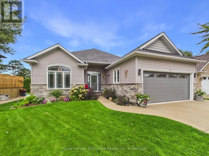 206 GREGOR DRIVE, Huron-Kinloss