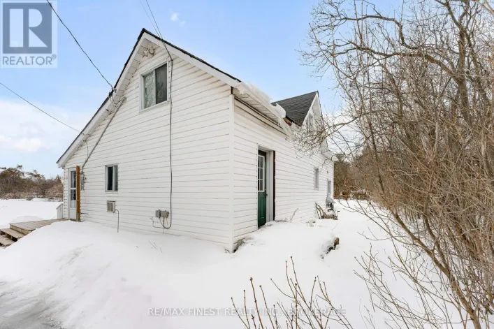 206 MAIN STREET, Loyalist