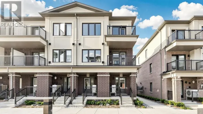 206 MATAWIN LANE, Richmond Hill