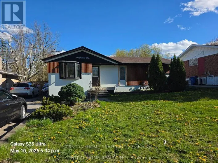 206 PARKVIEW CRESCENT, Newmarket