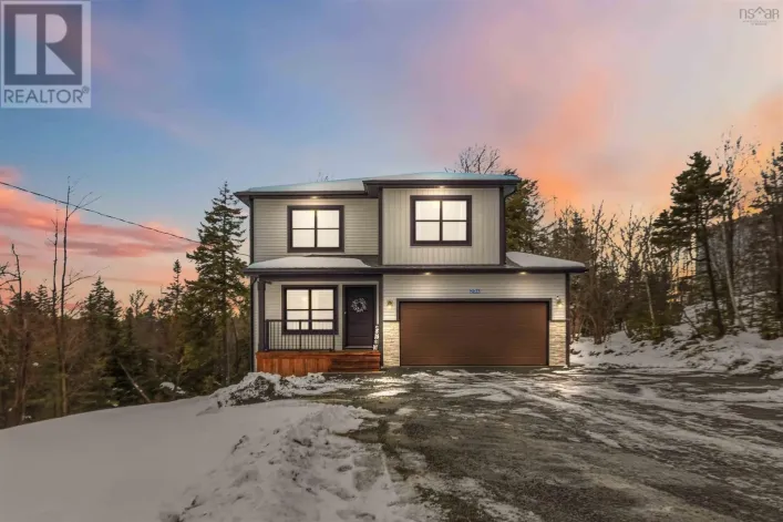 206 Perrin Drive, Fall River