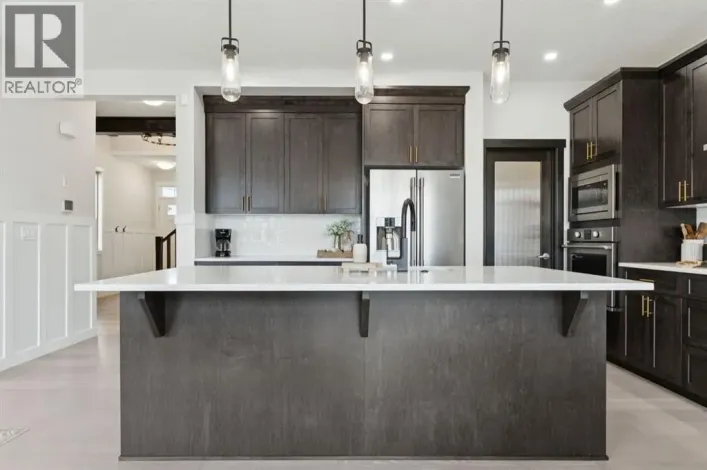 206 Riviera View, Cochrane