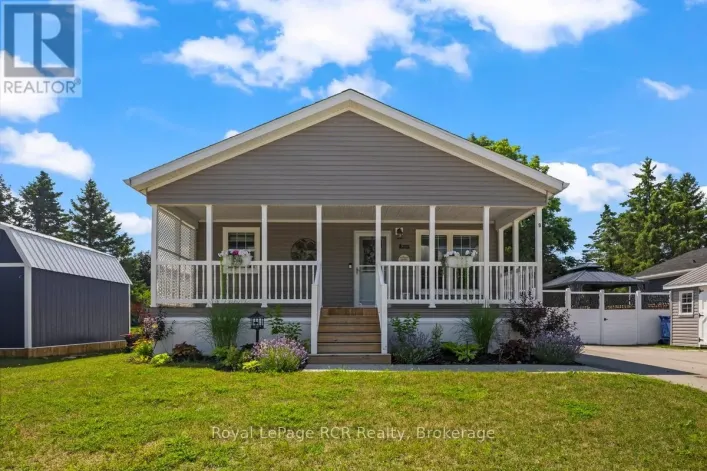 206 SPRUCE DRIVE, West Grey