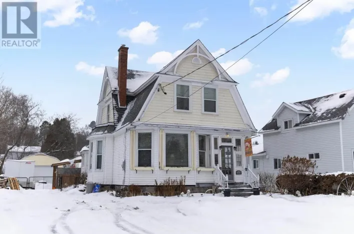 206 Water ST, Thessalon