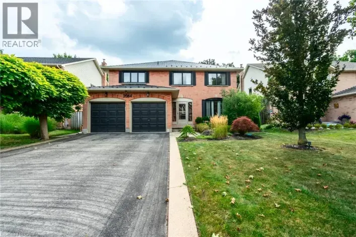 2064 TRILLIUM Court, Burlington