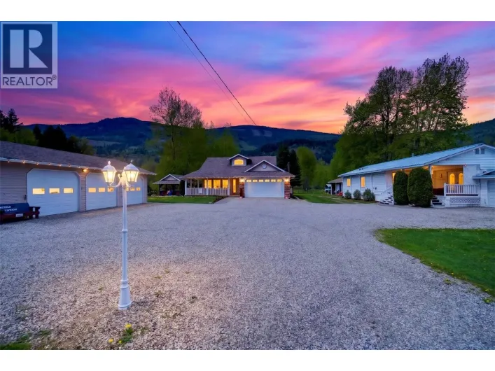 2069 Solsqua Road, Sicamous