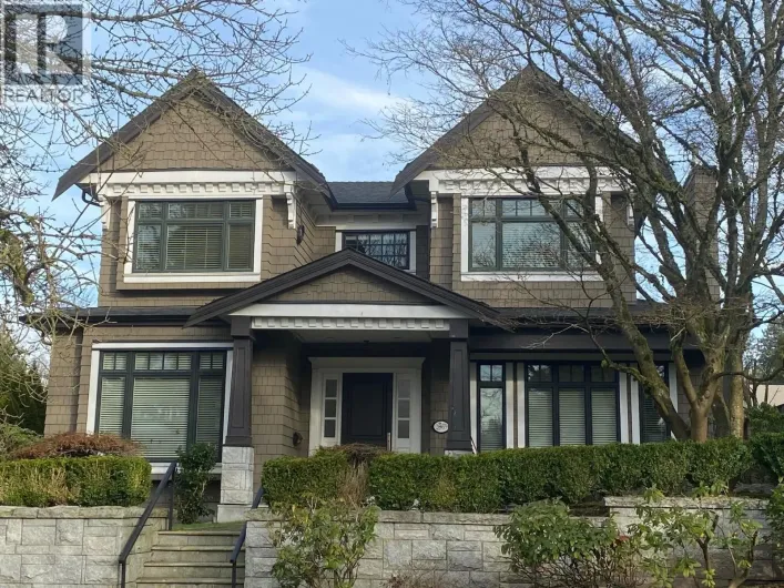 2069 W 28TH AVENUE, Vancouver