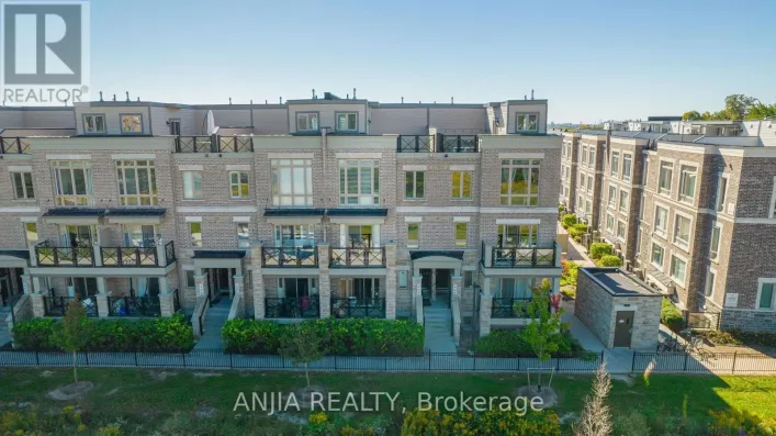 207 - 10 DUNSHEATH WAY, Markham