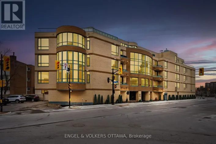 207 - 10 MAIN STREET, Ottawa
