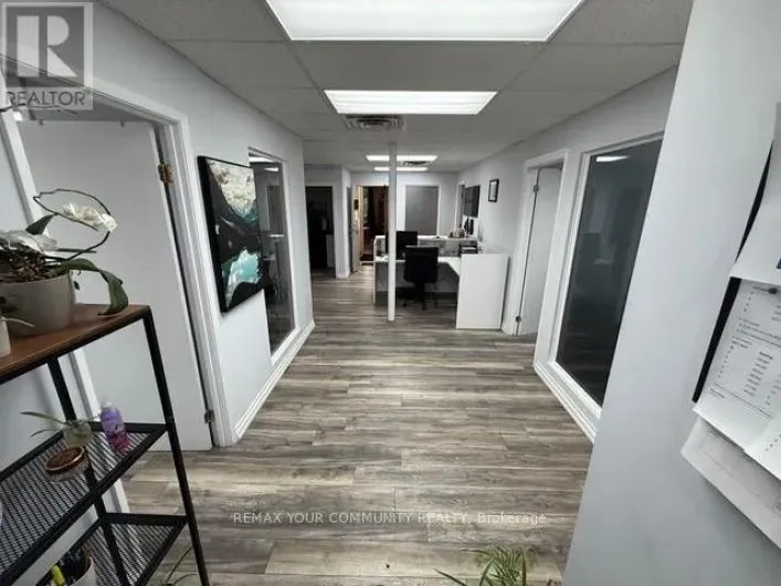 207 - 10212 YONGE STREET, Richmond Hill