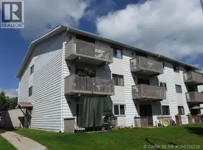 207, 114 Mount Pleasant Drive, Camrose