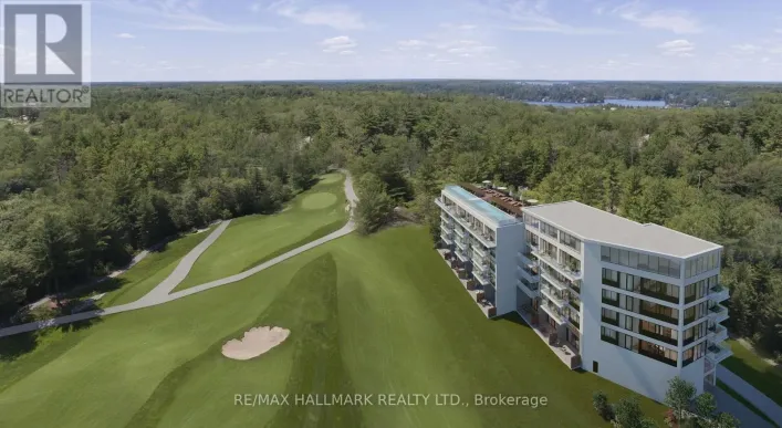 207 - 120 CARRICK TRAIL, Gravenhurst)