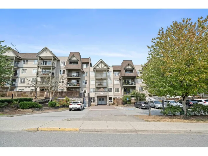 207 12083 92A AVENUE, Surrey