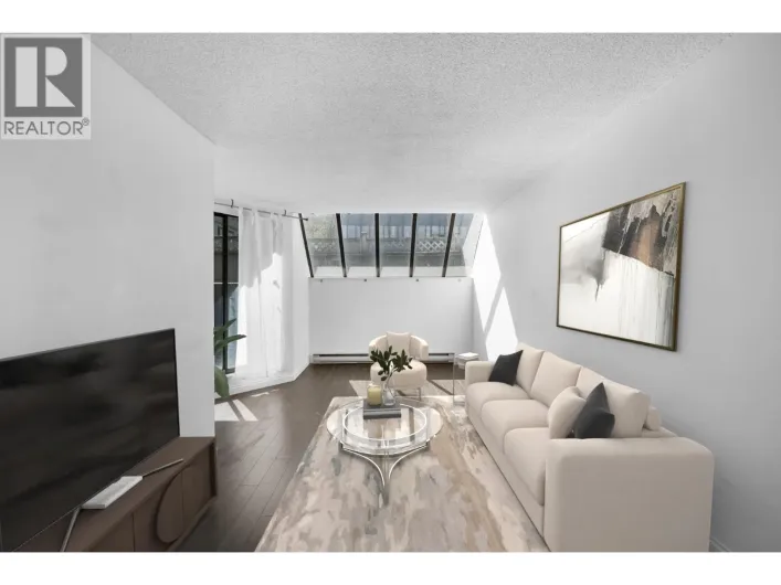 207 1270 ROBSON STREET, Vancouver