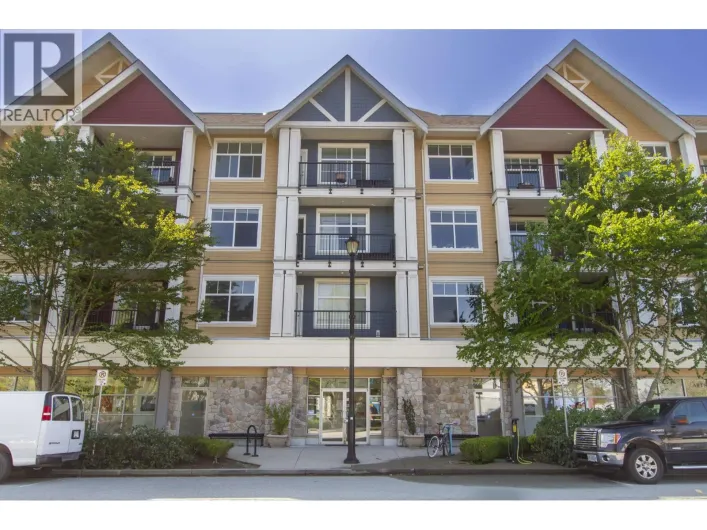 207 1336 MAIN STREET, Squamish