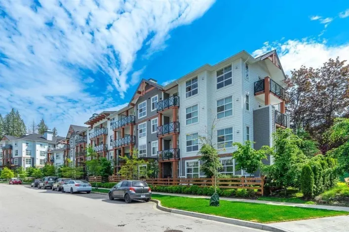 207 14550 WINTER CRESCENT, Surrey