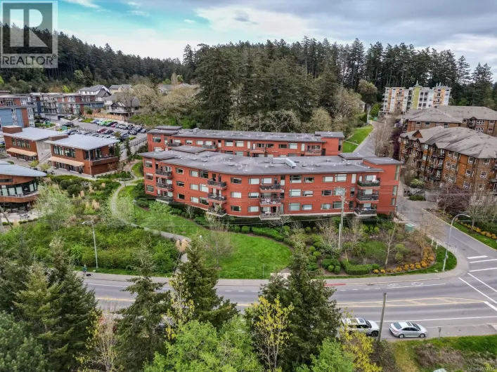 207 150 Nursery Hill Dr, View Royal