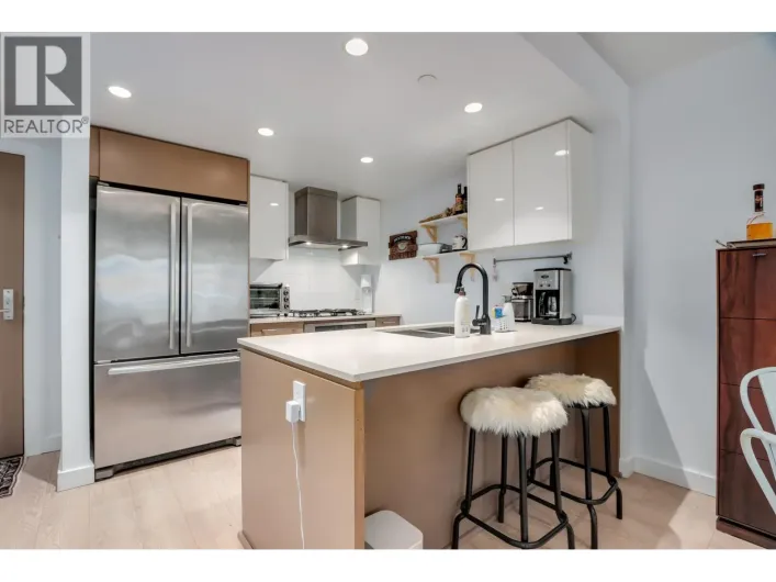 207 1618 QUEBEC STREET, Vancouver