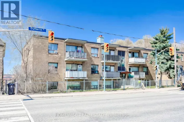 207 - 2204 DUFFERIN STREET, Toronto