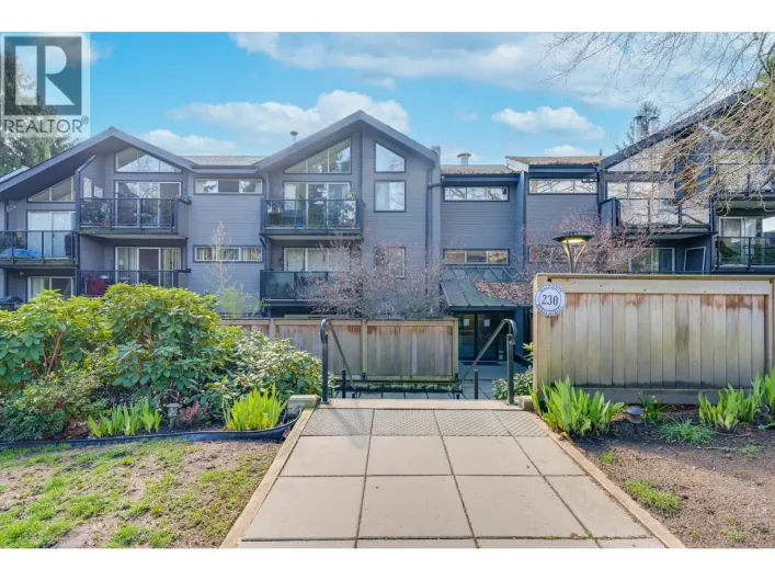 207 230 MOWAT STREET, New Westminster