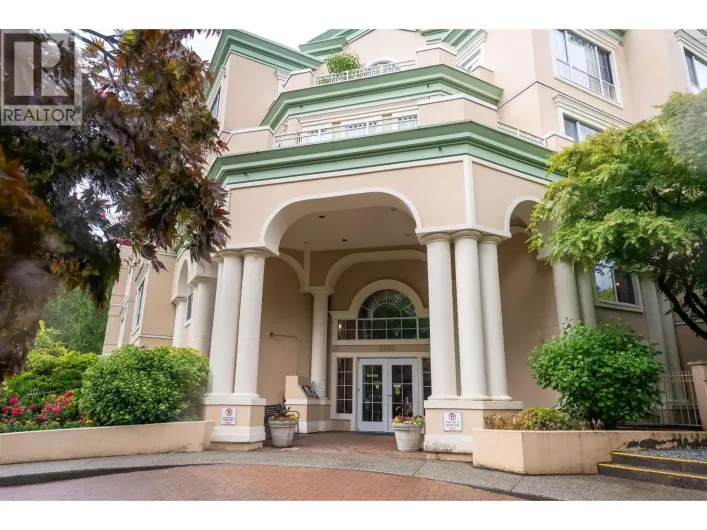207 2985 PRINCESS CRESCENT, Coquitlam