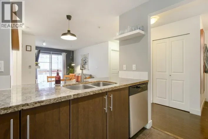 207 3240 ST JOHNS STREET, Port Moody