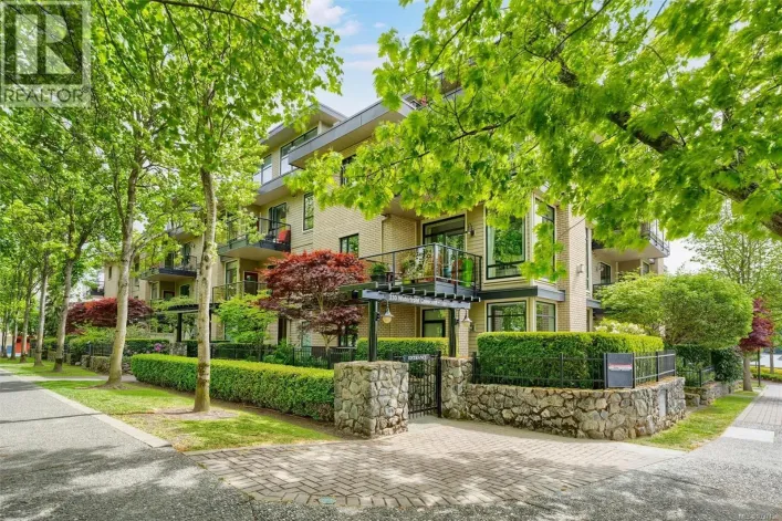 207 330 Waterfront Cres, Victoria