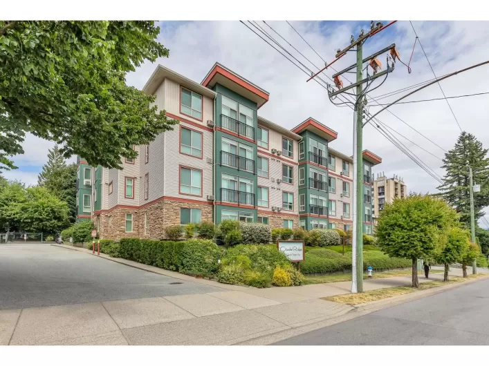 207 33485 SOUTH FRASER WAY, Abbotsford