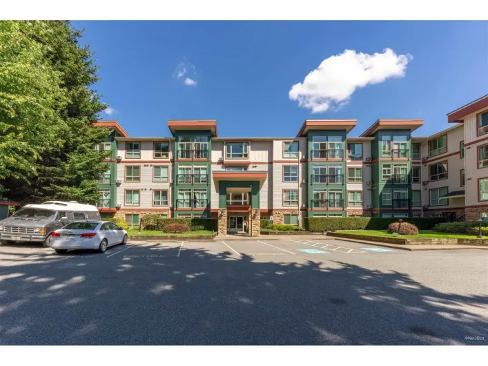207 33485 SOUTH FRASER WAY, Abbotsford