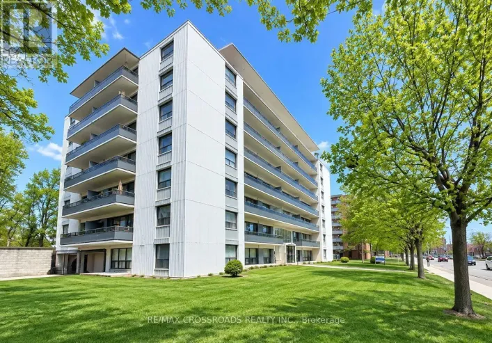 207 - 363 LAKESHORE ROAD E, Mississauga