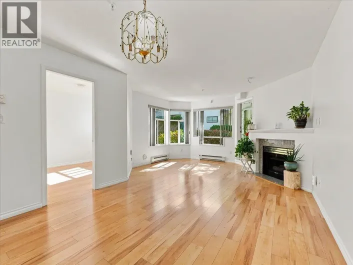 207 3638 RAE AVENUE, Vancouver