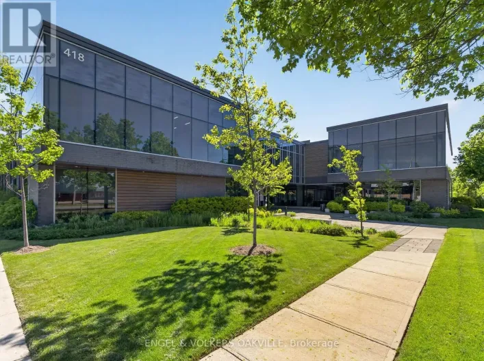 207 - 418 IROQUOIS SHORE ROAD, Oakville