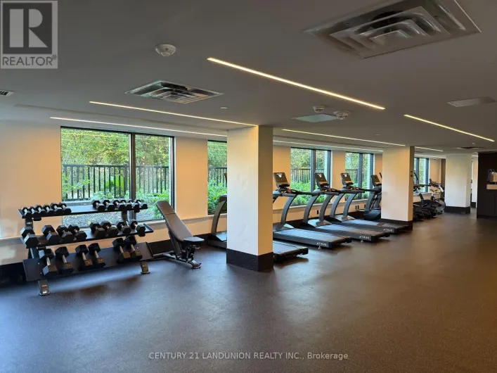 207 - 500 WILSON AVENUE, Toronto