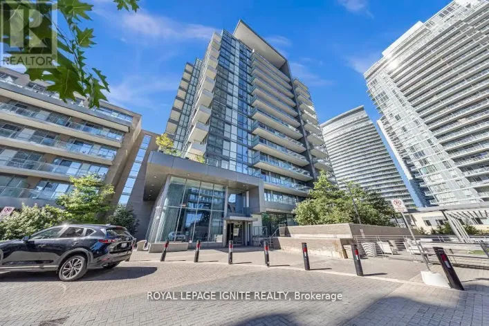 207 - 52 FOREST MANOR ROAD, Toronto