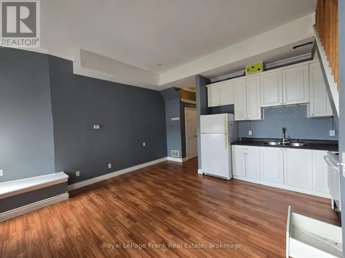 207 - 54 KING STREET E, Clarington