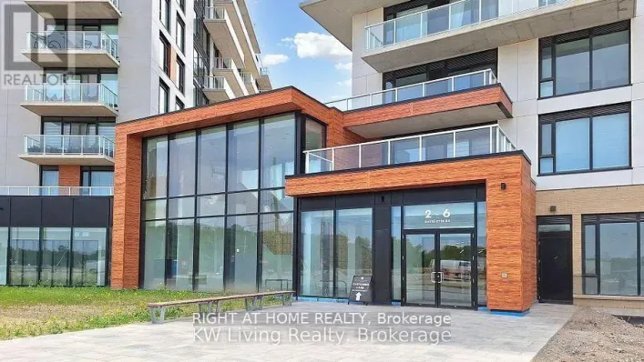 207 - 6 DAVID EYER ROAD, Richmond Hill