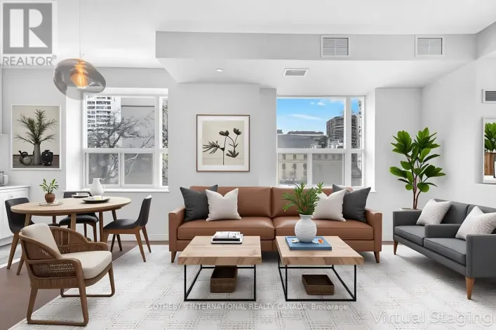 207 - 70 ALEXANDER STREET, Toronto