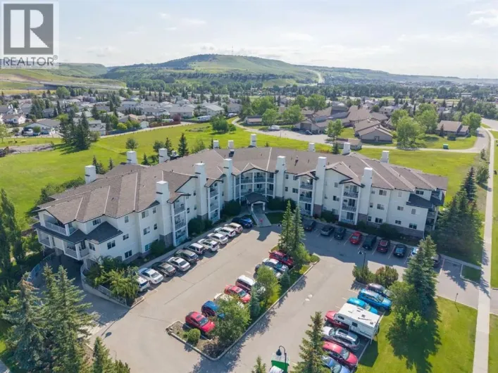 207, 72 Quigley Drive, Cochrane